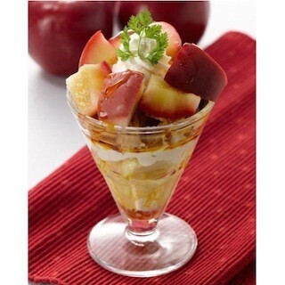 ロイヤルホスト、青森県産「紅玉」使用の「林檎とパイのパルフェ」など販売