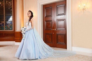 ディズニー『アナと雪の女王』のウェディングドレスが登場