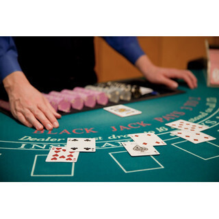 007カジノも! 大阪府・ホテルニューオータニで泊まらず楽しむ年末イベント