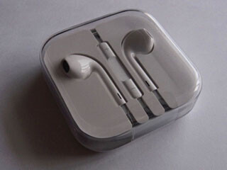 iPhoneに付属のイヤホンを使ってますが、なにか? - いまさら聞けないiPhoneのなぜ