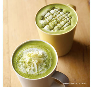 エクセルシオールカフェ、ホワイトショコラの抹茶ラテと新作パニーニ発売