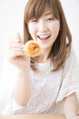 女性が自覚した"恋愛初期症状" - 「一緒にいる妄想」「夢に見てしまった」