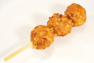 スリーエフ、カウンターフーズ「チーズの入った鶏つくね坊」発売