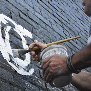 東京都・渋谷パルコの壁面でライブペインティング開催 - スミノフアイス