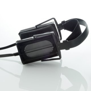 スタックス、コンデンサー型イヤースピーカーのエントリーモデル