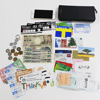 あなたの財布見せてください (4) ペアリングが入った財布