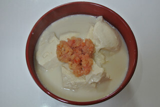 簡単で激ウマなズボラダイエットレシピ (4) 簡単で脂肪燃焼効果が期待できる豆腐のめんたいこ豆乳煮