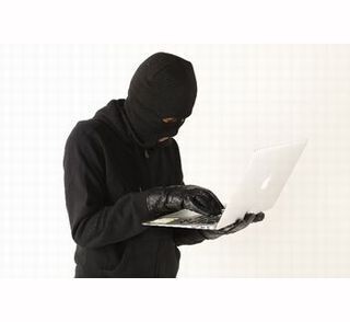 裕福で子供がいる人ほど炎上に加担する!? - 意外な検証結果が