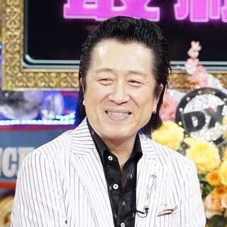 高橋ジョージ、離婚届を間違い続きで5枚作成 - 1年間の裁判の裏話を告白