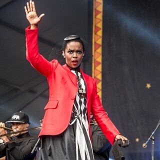 ローリン･ヒル、精神統一を理由にコンサートに2時間も遅刻