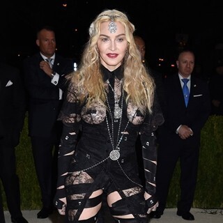 マドンナ、ビルボード･ミュージック･アワードでプリンスさん追悼へ