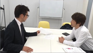 大手芸能プロの敏腕マネがライバル事務所に芸人移籍交渉「100万円で!」