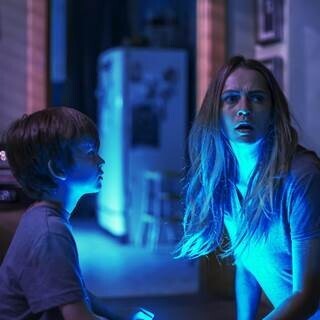 『ソウ』の監督が贈る新作ホラー、8月公開! 1.5億回再生の恐怖映像を映画化