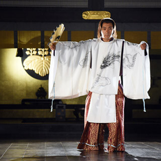 海老蔵、半年間の『石川五右衛門』撮影終了! 「時間の長さは感じなかった」