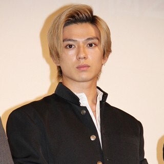 真剣佑、念願の学園ドラマで涙「胸に刺さった」- 意外な一面も明らかに