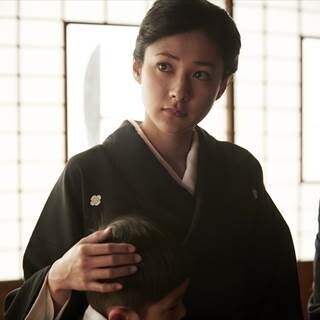 藤本泉、倫理観に揺れる"昭和の女"に…! 新境地で「やりがい」を実感