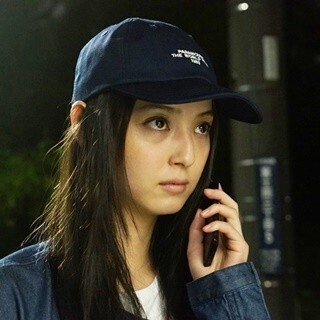 佐々木希、連続殺人鬼として再登場 - 波瑠と横山裕は警戒してホテル生活へ