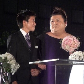 マツコ、妄想結婚式で誓いのキス!?「本当に幸せな気分になった!」と大満足