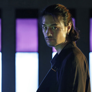 『HiGH&LOW』映画第2弾場面写真公開! 雨宮3兄弟がぶつかり合う