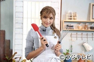 ローラ『めざましテレビ』で料理コーナー - ライバルは裏のMOCO'Sキッチン