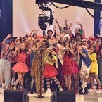 ピコ太郎、50人のダンサーと「PPAP」披露 - 『ベストヒット歌謡祭』に登場