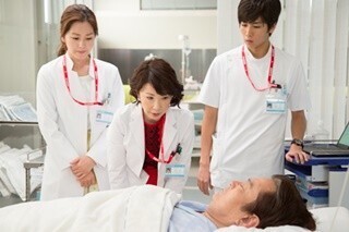 伊藤蘭、難解な医療用語に苦笑い -『レディ･ダ･ヴィンチ』で原因究明に奔走