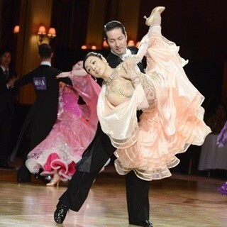 草刈民代、『Shall we ダンス?』以来の社交ダンス披露 - ドクターX第9話