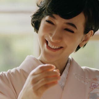 井ノ原快彦&滝川クリステル、エア・ビールに挑戦!? サッポロビール企業CM