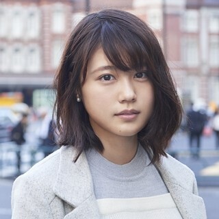 有村架純、2017年カレンダーは4,000枚から厳選「私をありのまま撮る」