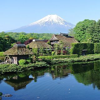 世界遺産登録1周年! 富士山の名水スポット巡るツアー - 富士急グループ3社