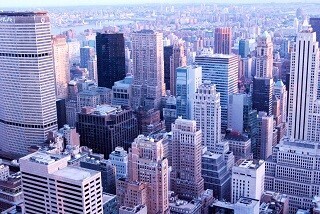 世論の読み方は「よろん」「せろん」、どっちがいいの?