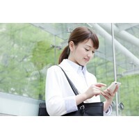 【女性編】メールを送りたい相手への口実ランキング