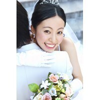 【男性編】思わず見とれてしまう「知的美人に見えるアイテム」ランキング