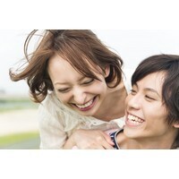 【女性編】思わず見とれてしまう「知的美人に見えるアイテム」ランキング