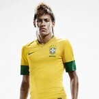 ネイマールも「美しくチームにふさわしい」 - ブラジル代表新ユニフォーム