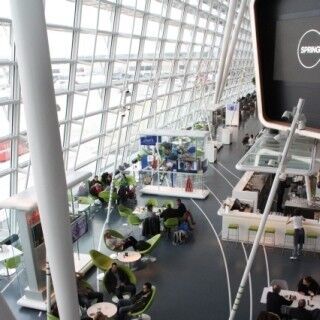 空港自体が観光スポットに - スイス・チューリヒ国際空港の快適さ (1) 数々の受賞歴を持つ空港