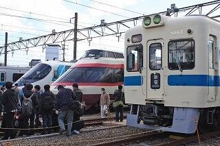 小田急電鉄、ロマンスカーHiSE＆RSE、通勤車両5000形の引退イベントを開催