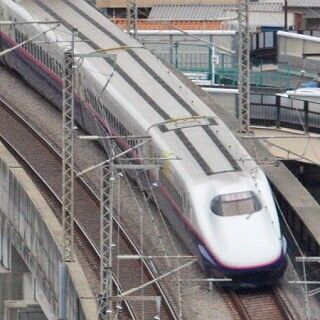 JR東日本が「新幹線YEAR2012」展開 - Suicaペンギンのラッピング新幹線も!