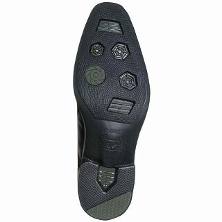 靴底に穴!? チヨダ、通気性に特化したビジネス＆カジュアル紳士靴を追加