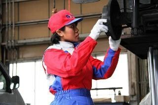 女性による女性のための車両整備チーム「SGMレディース」が発足