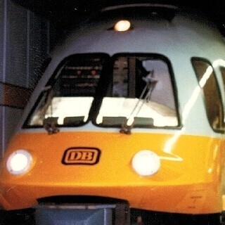 鉄道トリビア (154) 航空会社の国内便が電車だった!?