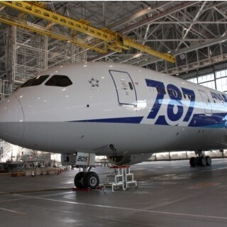 ANA長距離路線に新プレミアムエコノミー--新シートは”ビジネスクラス並み”