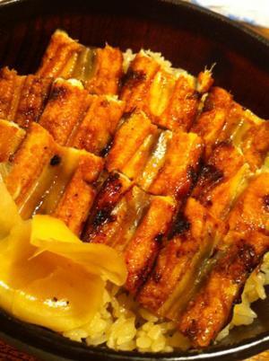 口コミで知る全国のご当地グルメ (4) 明治創業の「うえの」が有名!　肉厚なあなごがたまらない「あなごめし」