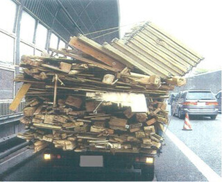 高速トリビア (6) 高速道路は”すべての車両”が通行できるわけではない