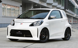 トヨタ、100台限定「iQ ”GRMN Supercharger”」の申し込み受付日を発表