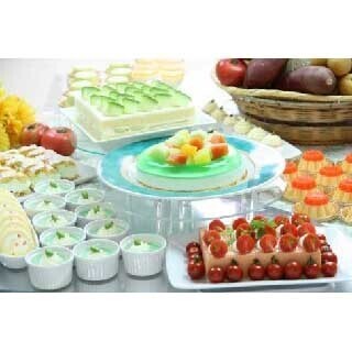 メロンスイーツ食べ放題! メロン＆ベジタブルスイーツのホテルバイキング