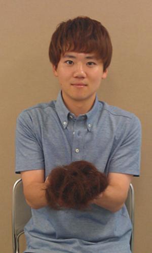 今夏はヘアスタイルもクールビズ?　髪の長さを変えずにボリューム減!