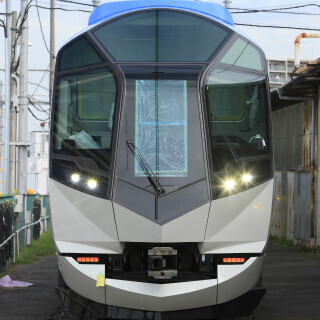 近鉄の新型観光特急「しまかぜ」3/21デビュー! 大阪＆名古屋から伊勢志摩へ