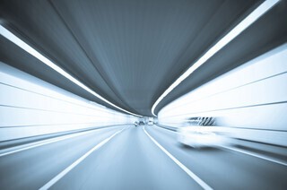 Japanglish、正しく言うならこうでしょう (157) speed down(スピードダウン)