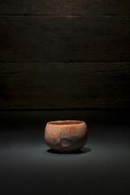 滋賀県佐川美術館で樂吉左衞門の自選茶碗展。斬新な造形美が世界で高い評価
